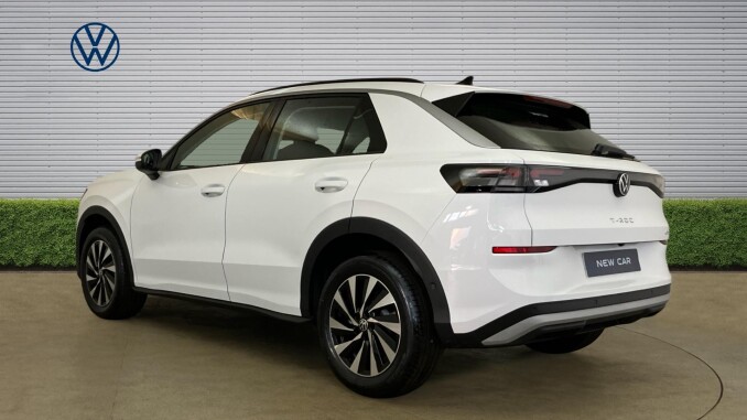 Volkswagen T-Roc 1.5 eTSI Life 5dr DSG Petrol Hatchback - Image 3